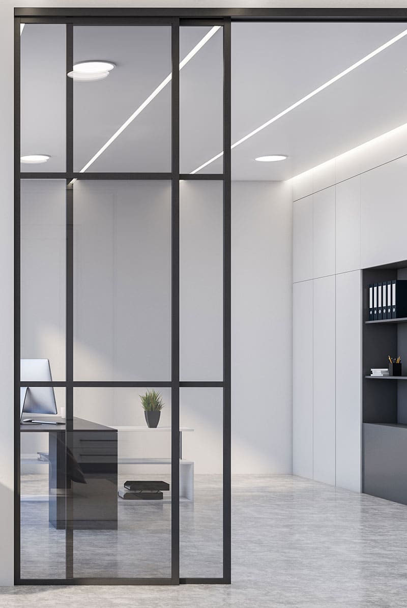 Glasschiebetür im Büro - ideal zum Energiesparen